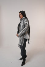 Load image into Gallery viewer, Pure wool jacket with Shawl Black and White