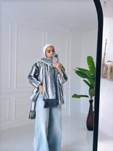 Load image into Gallery viewer, Pure wool jacket with Shawl