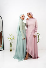 Load image into Gallery viewer, Amwaj gown in Pink with cover chest