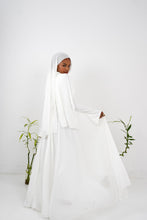 Load image into Gallery viewer, Amwaj gown in White with cover chest
