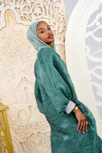 Load image into Gallery viewer, Emerald Organza Plissé Kaftan