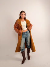 Load image into Gallery viewer, Premium Fur Leather - long coat in Camel