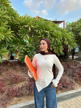 Load image into Gallery viewer, Essential Ribbed Top