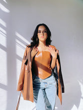 Load image into Gallery viewer, Leather corset