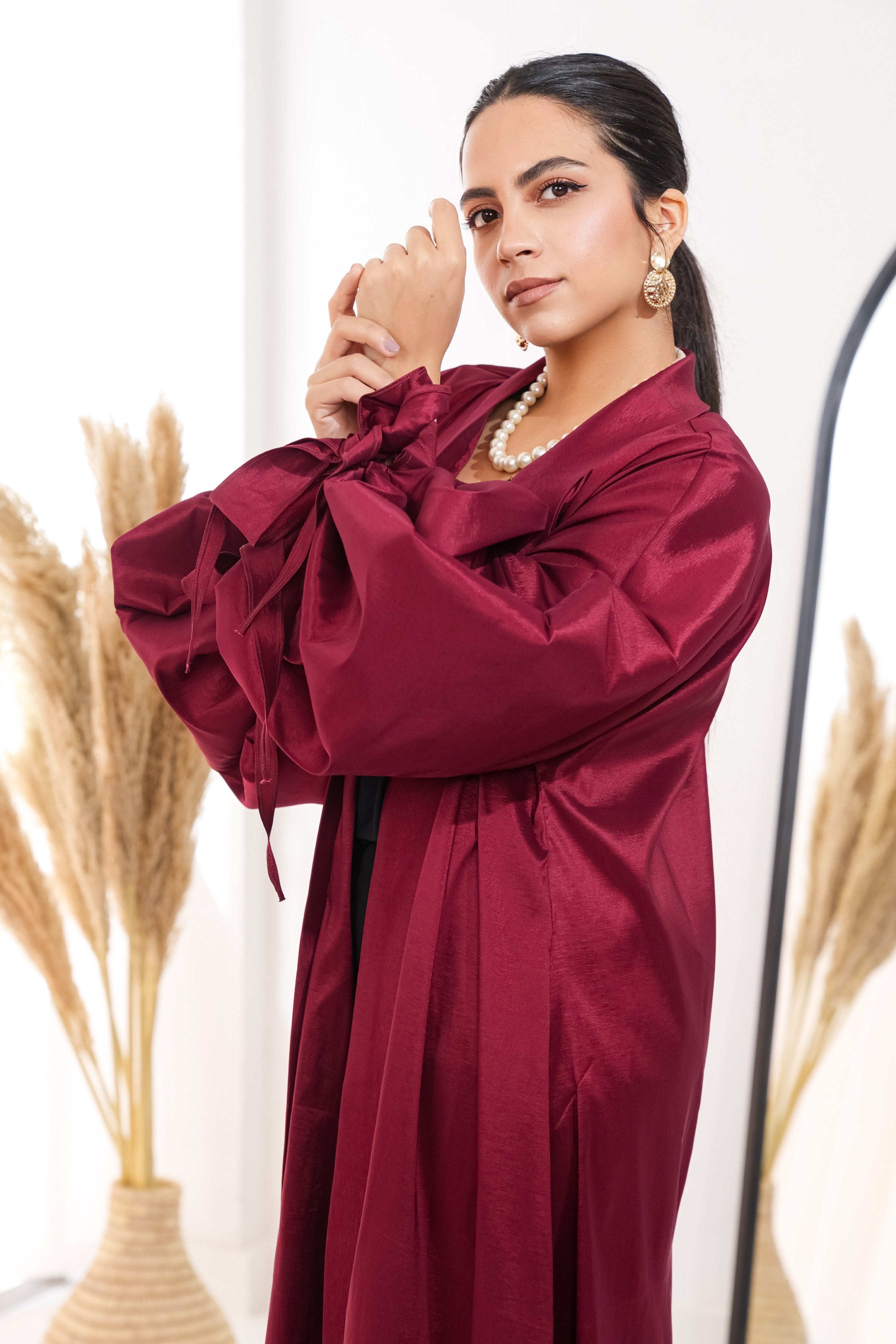 Puffed sleeves kaftan in Dark red