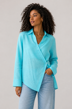 Load image into Gallery viewer, Pure linen High-Low shirt
