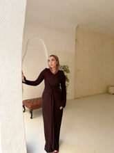 Load image into Gallery viewer, twisted knot maxi dress in Brown
