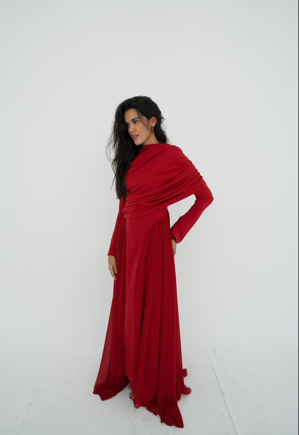Amwaj gown with shoulder drappes in Dark red with chest cover