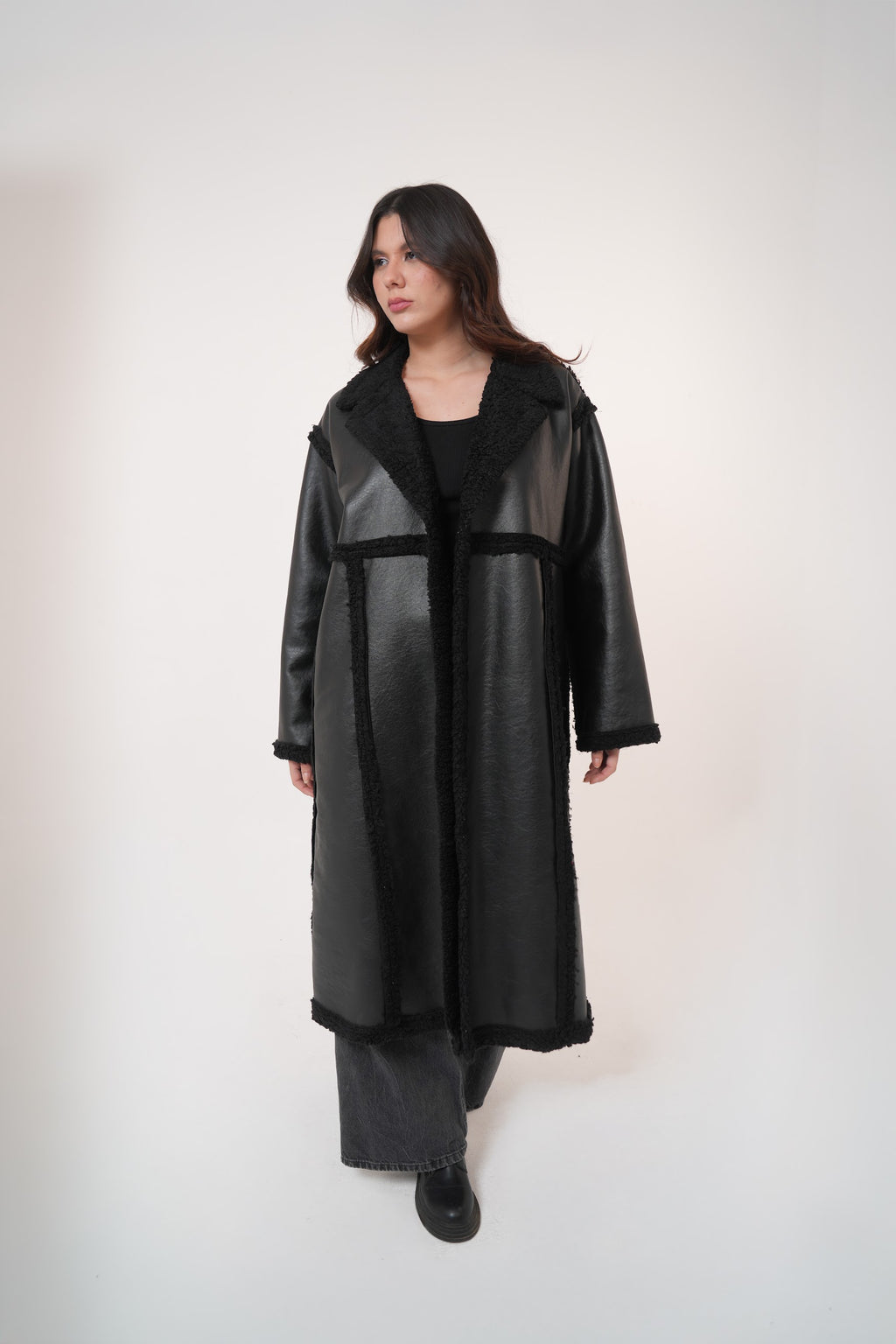 Premium Fur leather- long coat in Black