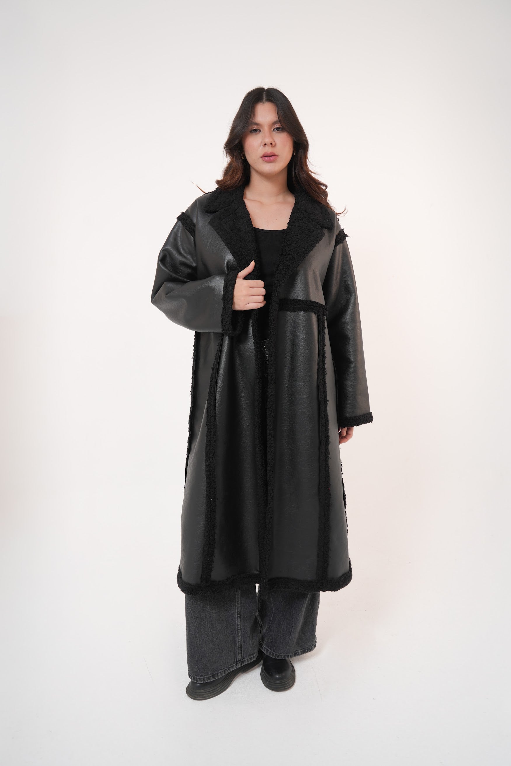 Premium Fur leather- long coat in Black
