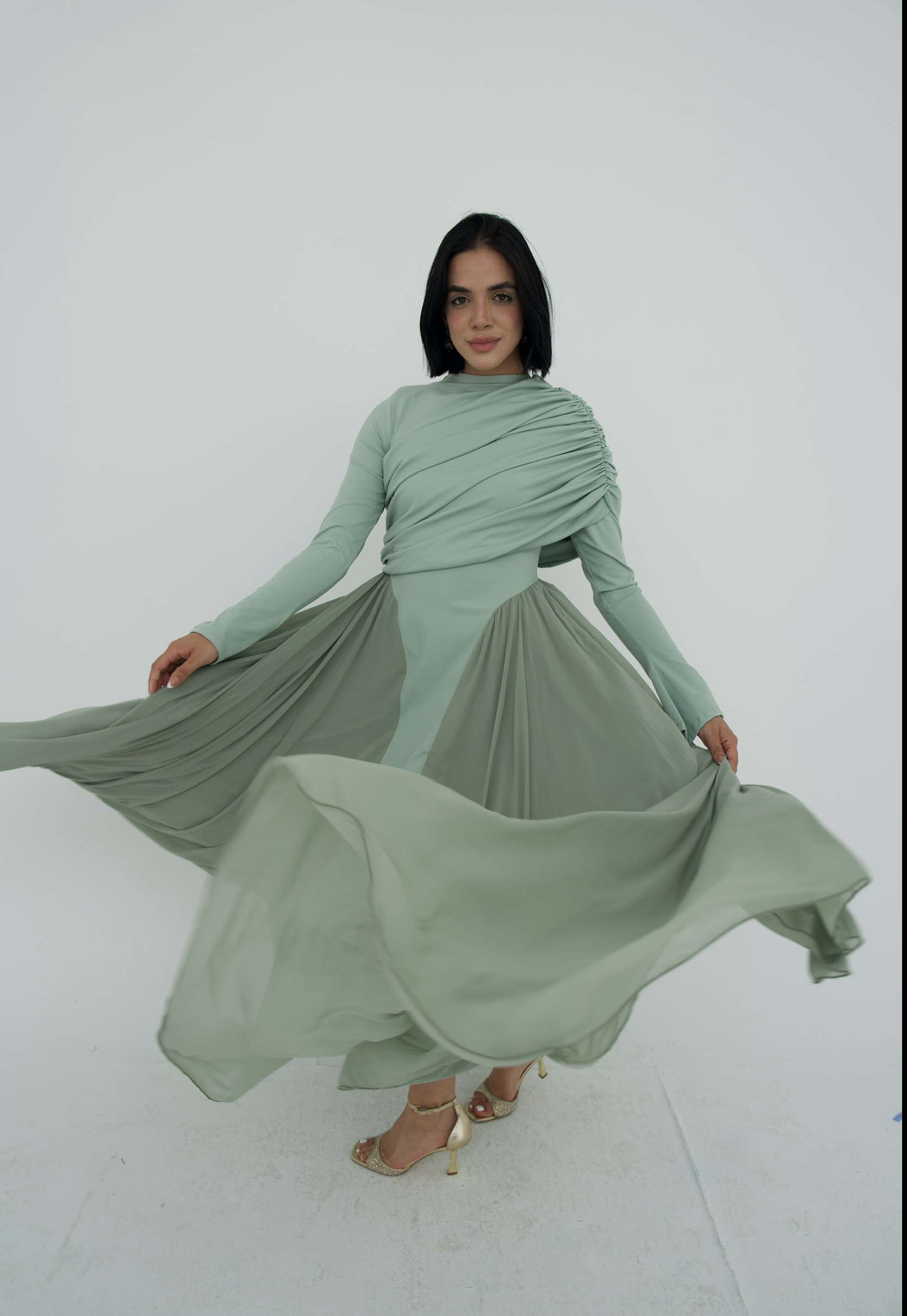 Amwaj gown with shoulder drappes in Mint with chest cover