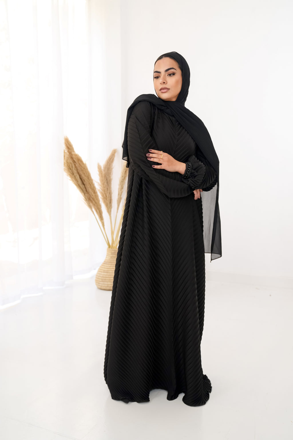 Black Plisse Abaya Embroidered with belt