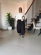 Load image into Gallery viewer, Balloon fit pants
