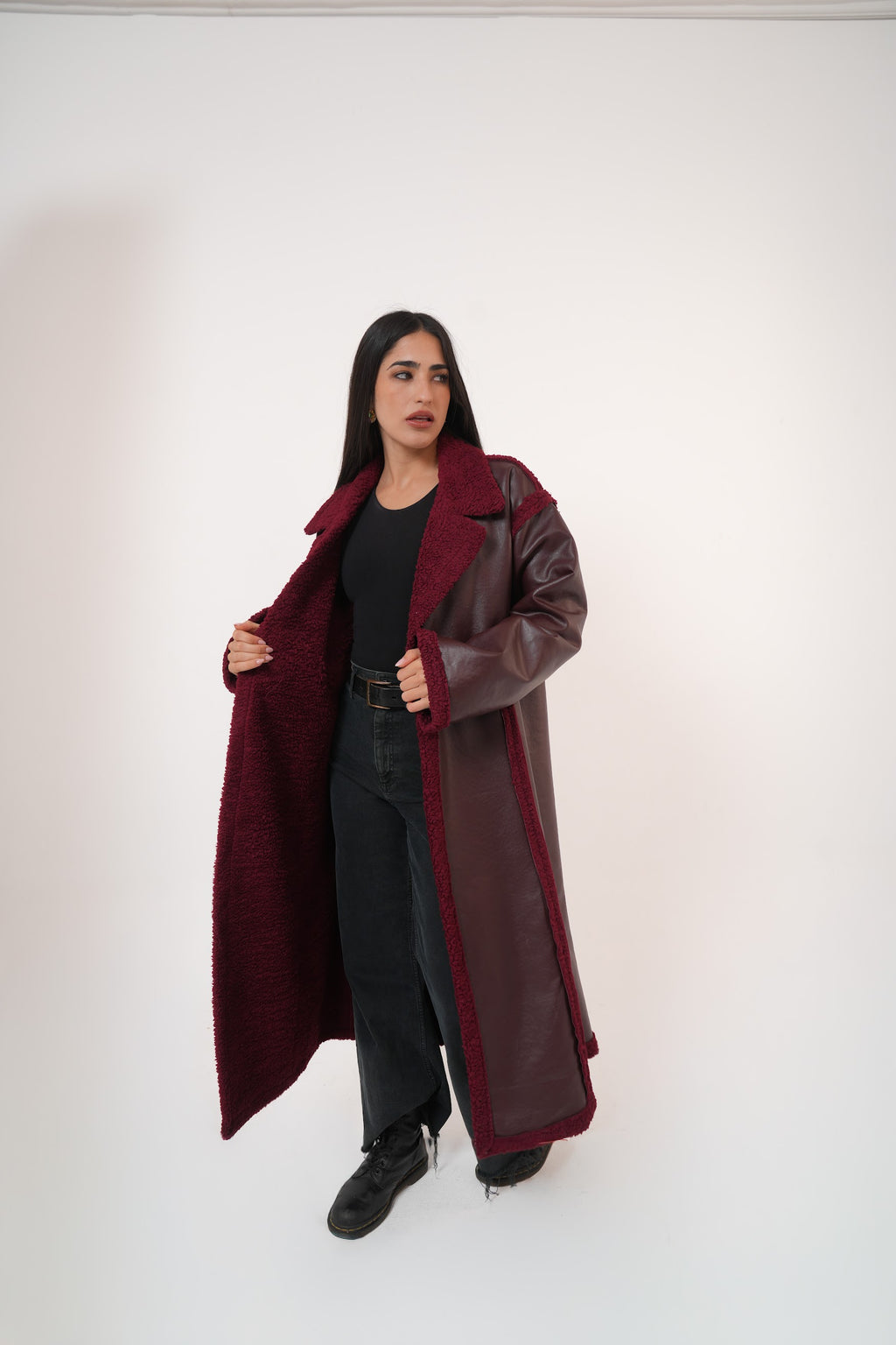 Premium Fur Leather - long coat in burgundy