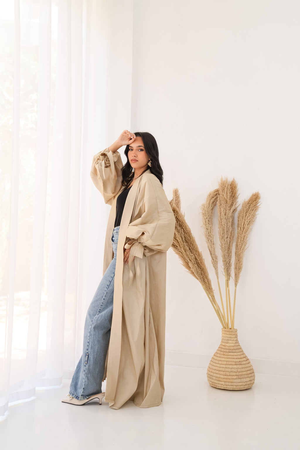 Puffed sleeves kaftan in beige