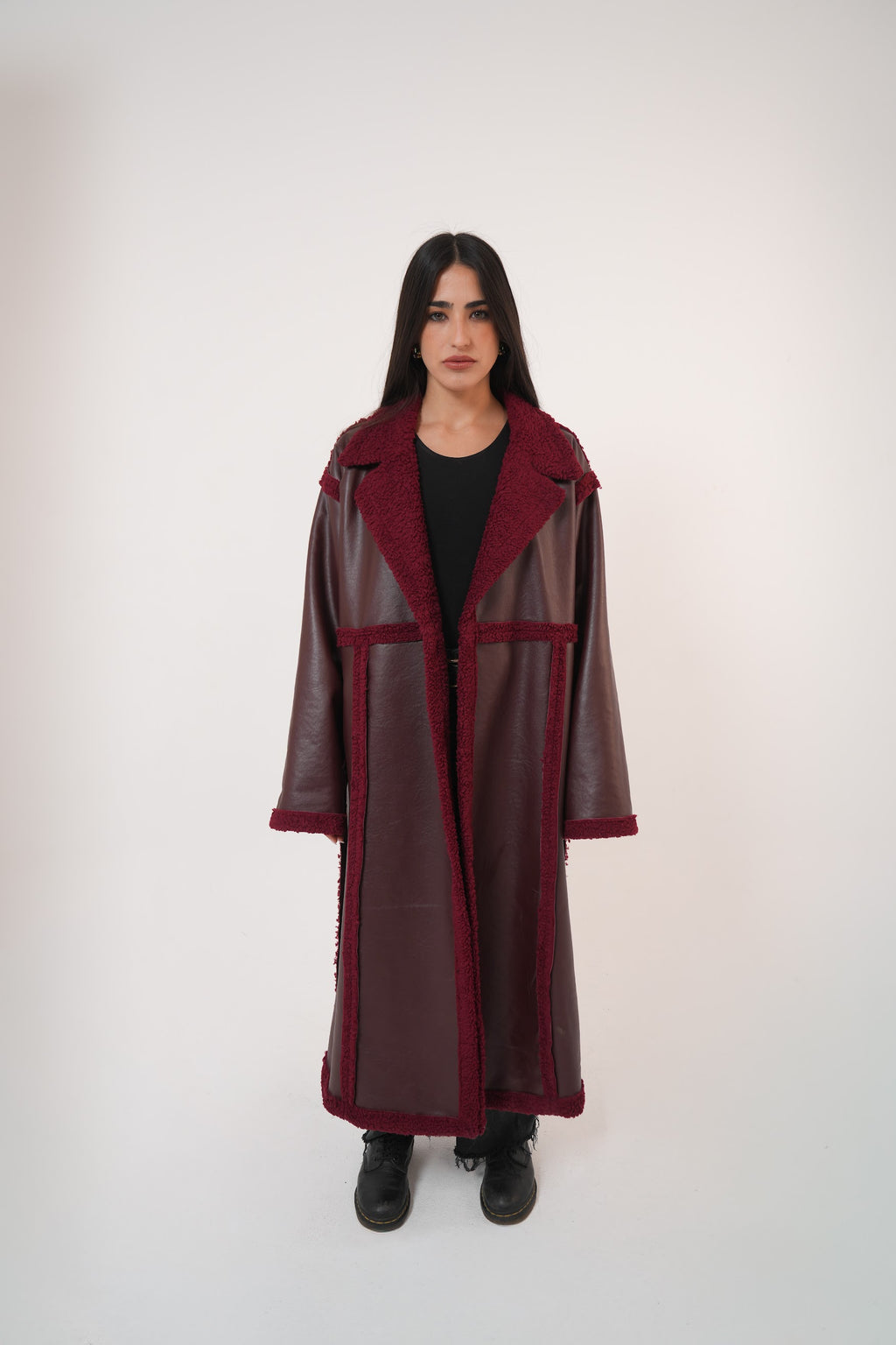 Premium Fur Leather - long coat in burgundy