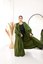 Load image into Gallery viewer, Puffed sleeves Kaftan in olive
