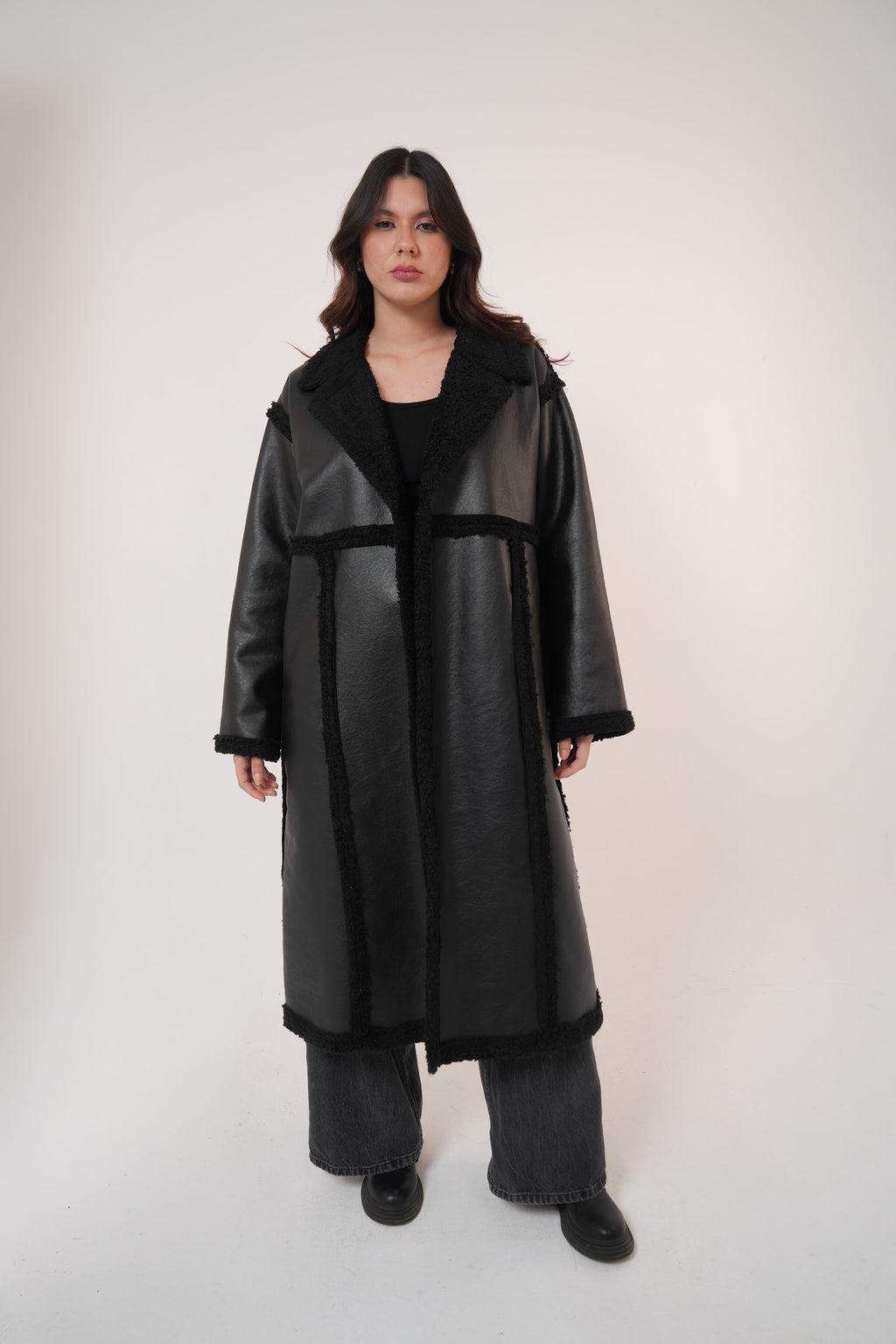 Premium Fur leather- long coat in Black
