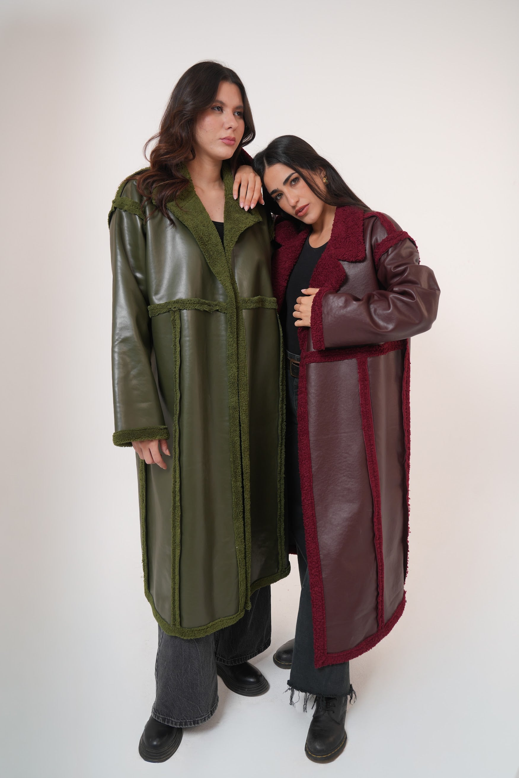 Premium Fur Leather - long coat in burgundy