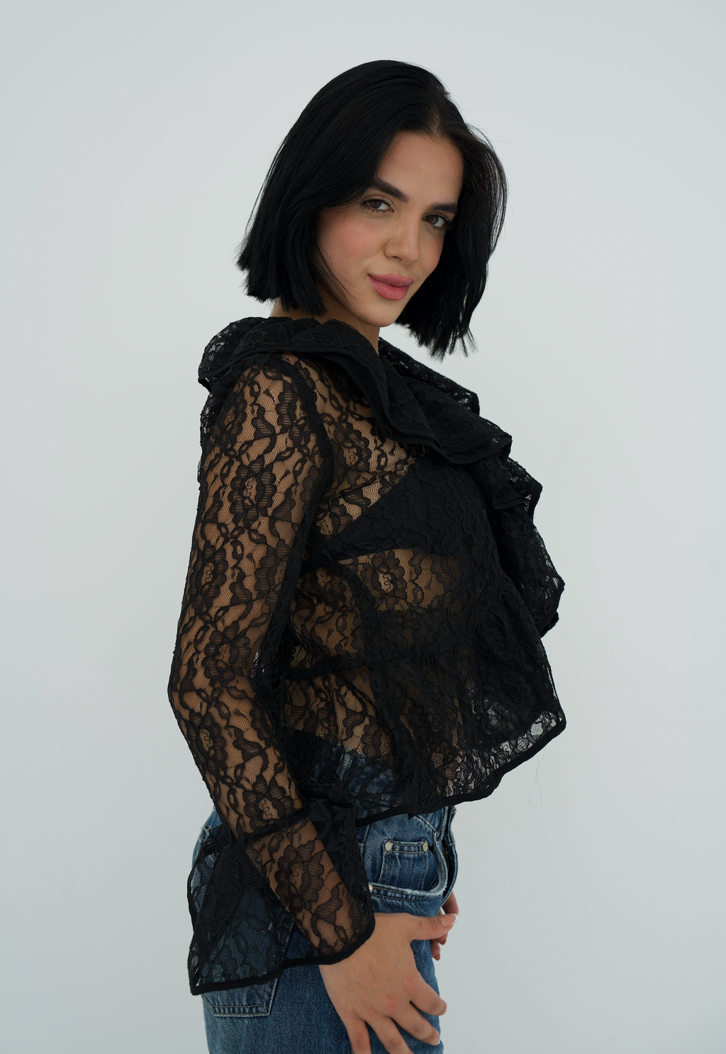 Lace ruffles top