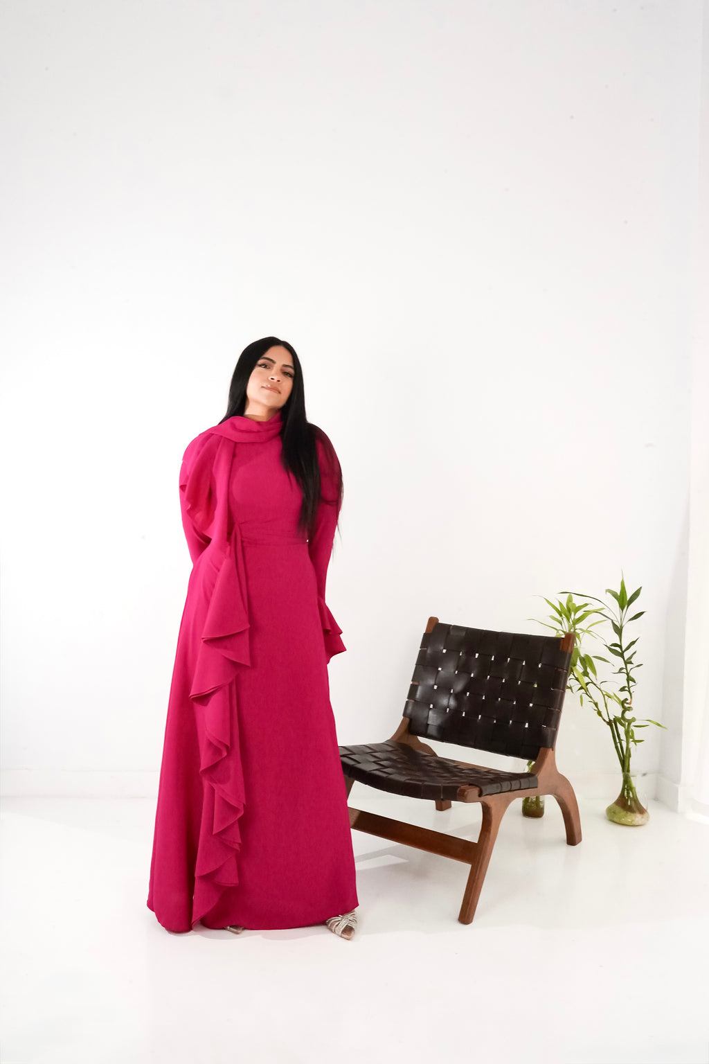 Flowy side ruffles dress in Hot pink