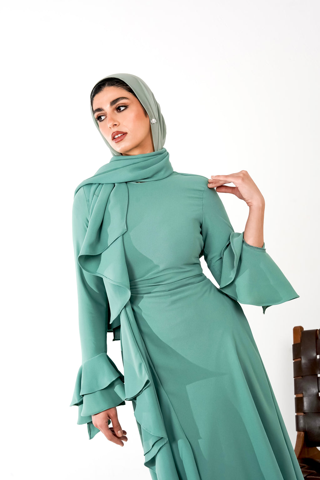 Flowy side ruffle dress in Teal