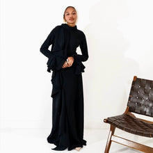 Load image into Gallery viewer, flowy side Ruffle in black
