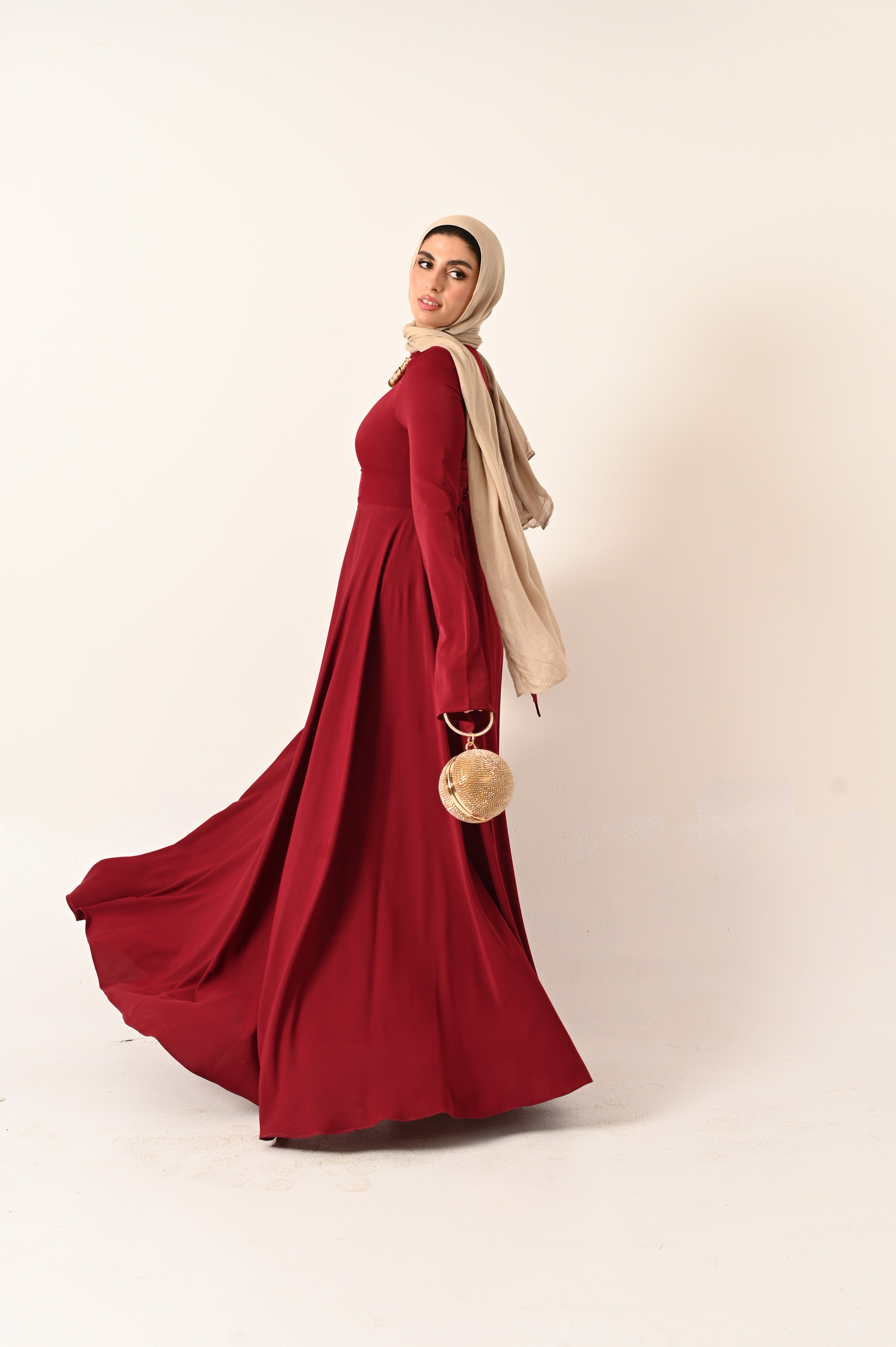 long sleeves A-line dress in dark red