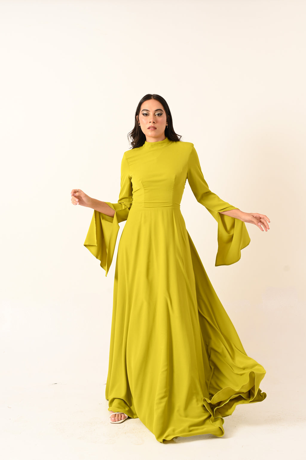 Long Sleeves A-Line Dress in Lime