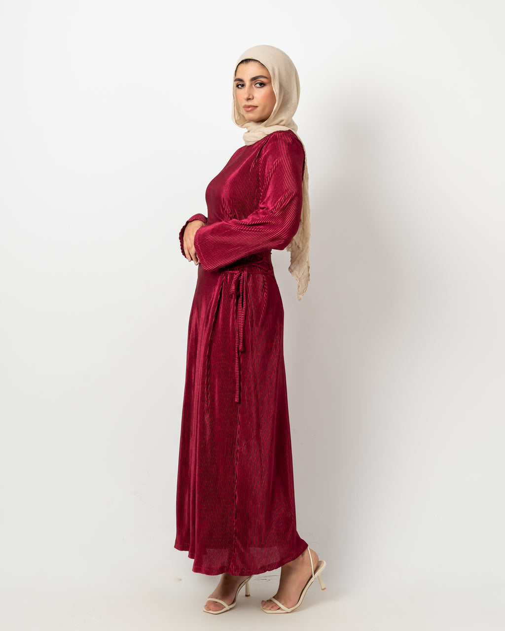 Plisse waisted dress in dark red