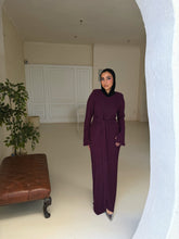 Load image into Gallery viewer, Twisted knot maxi dress in purple
