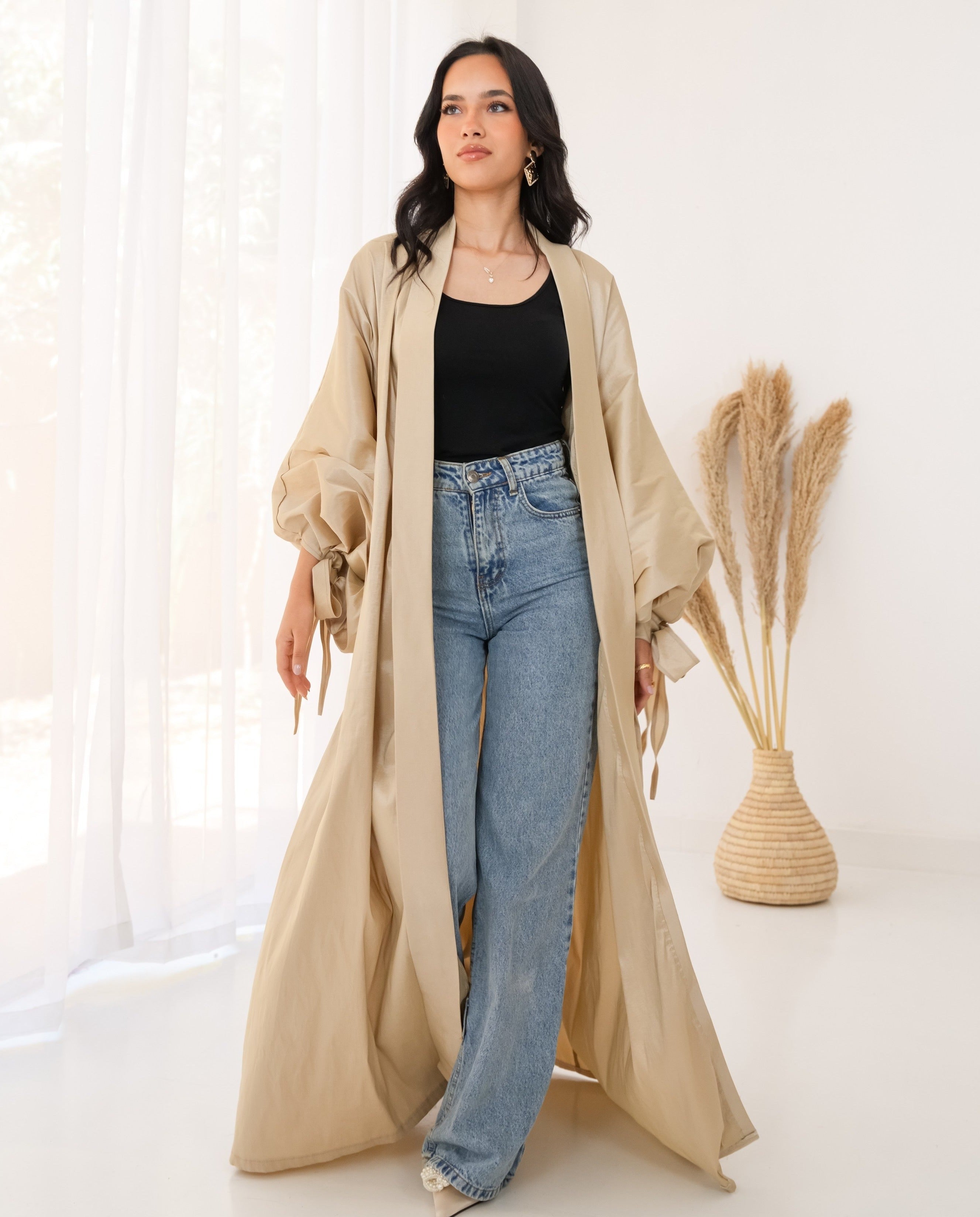 Puffed sleeves kaftan in beige