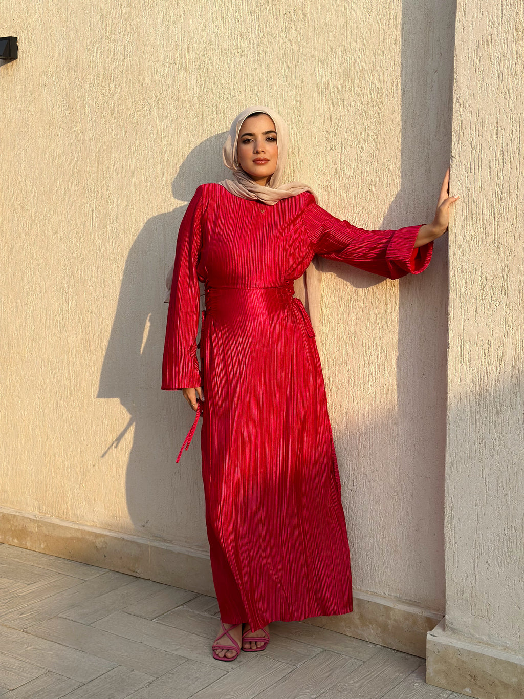 Plisse waisted dress in hot pink