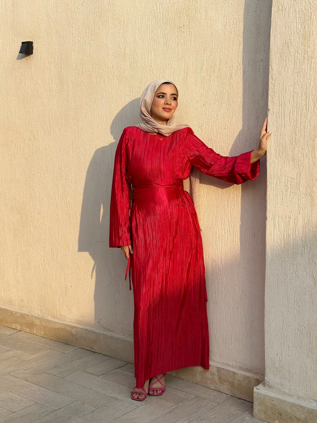 Plisse waisted dress in hot pink