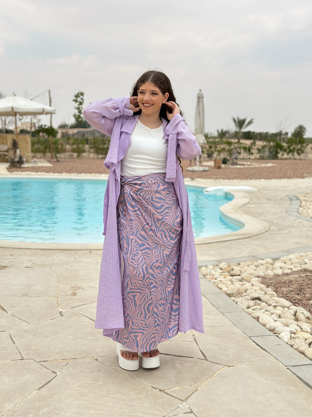 Wrapped satin patterned skirt