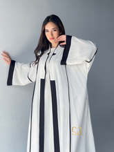Load image into Gallery viewer, Linen striped Abaya in White
