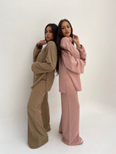 Load image into Gallery viewer, Oversized Top &amp; wide Leg Pants Set in Pink
