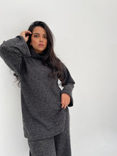 Load image into Gallery viewer, oversized Top &amp; wide Leg Pants Set in dark grey
