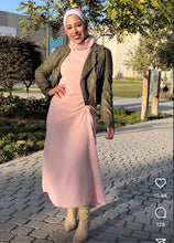 Load image into Gallery viewer, Turtleneck sweater dress in pink
